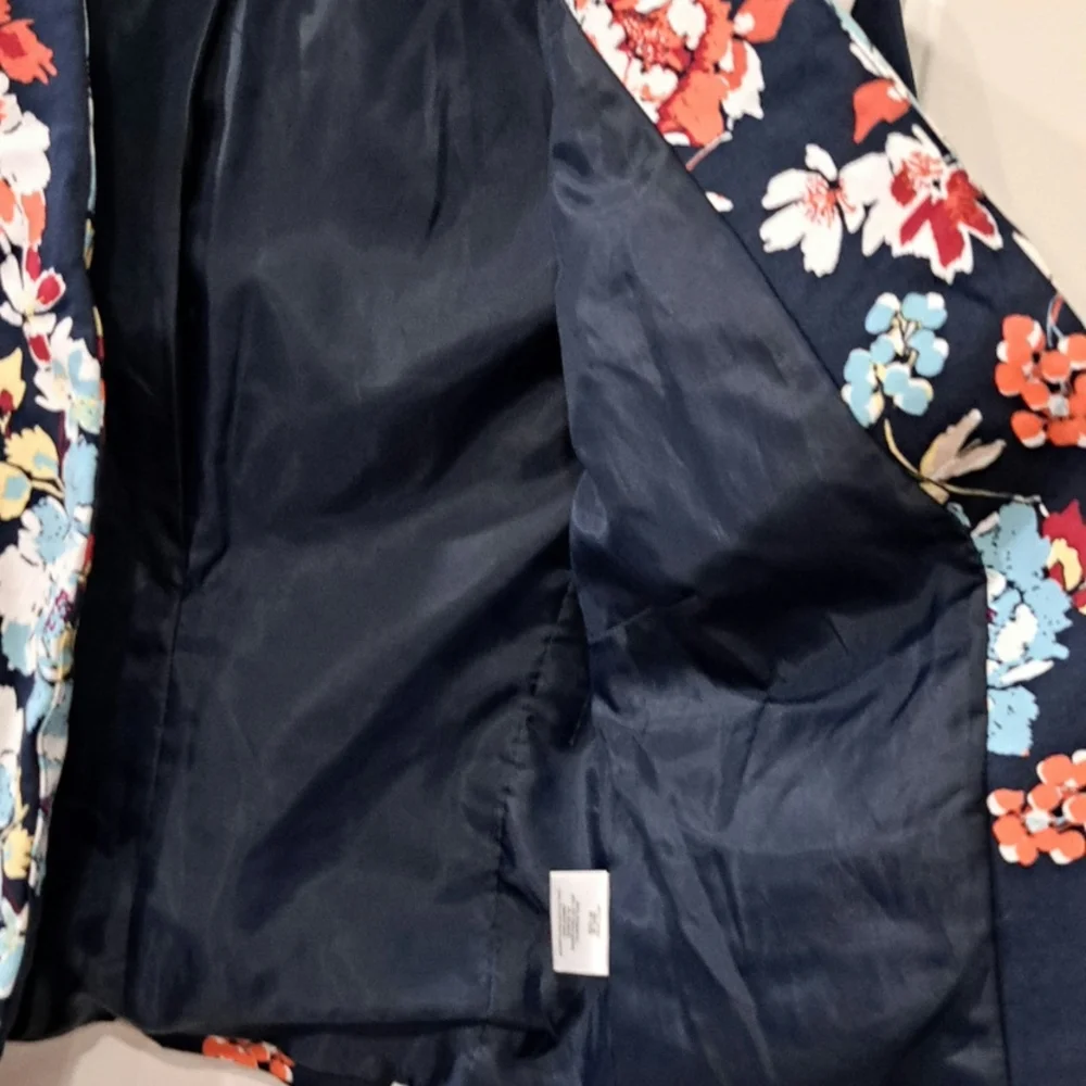Simply Styled Floral blazer navy red blue Size M